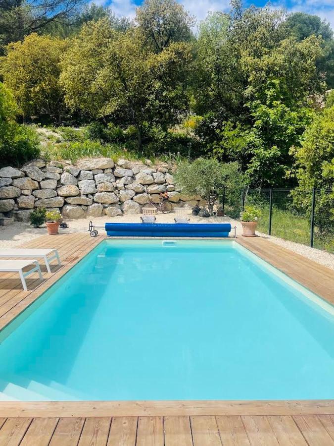 Studio De Charme Avec Piscine 퐁텐드보클루세 외부 사진